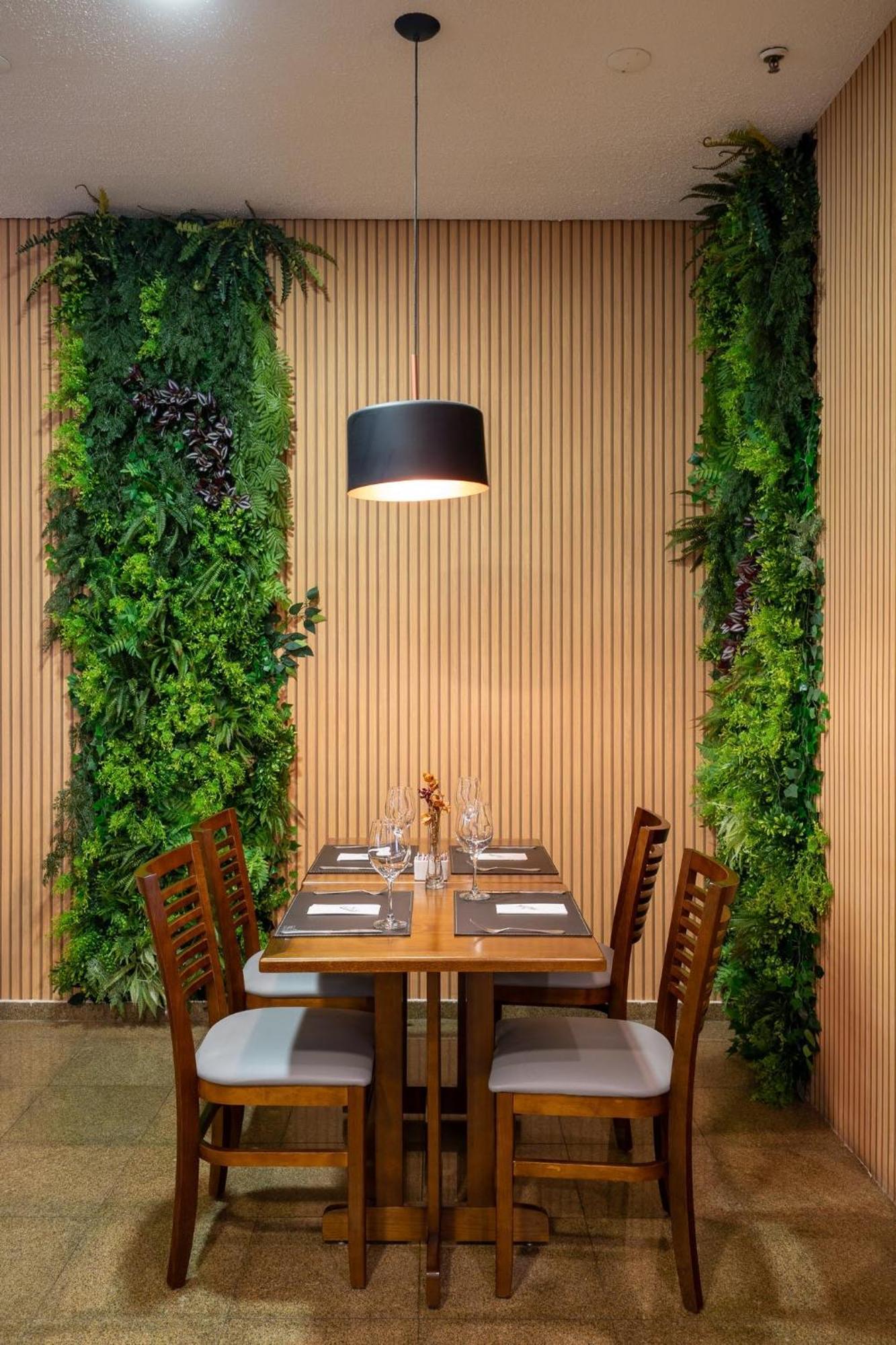 Inside Windham Paulista 公寓 *